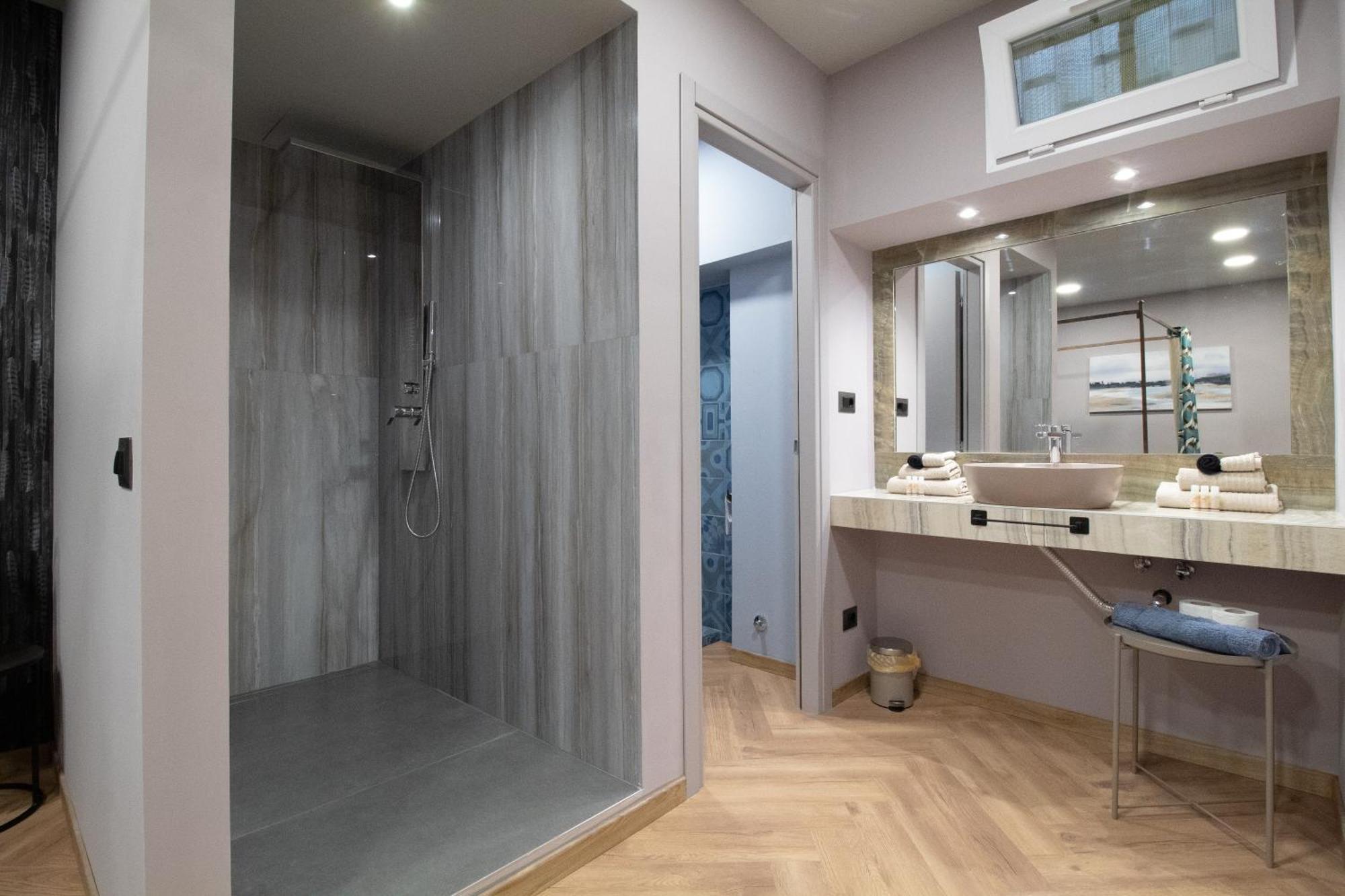 Apartamento Luxury Museo Egizio - Esclusivo Trilocale In Pieno Centro - Free Wifi Turín Exterior foto